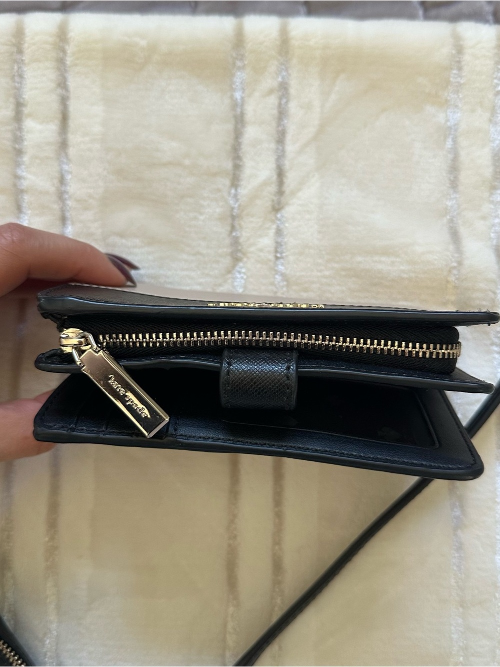 Kate Spade New York Bundle- 2 crossbody bags, 1 wallet - Picture 5 of 11